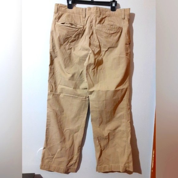 Old Navy Men's Loose Khaki Pants Size 34/30 Tan - Picture 3 of 5